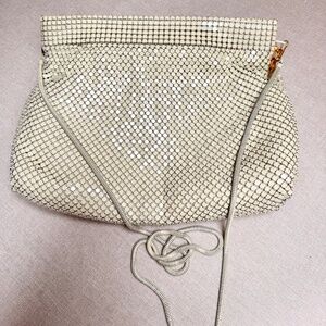 Vintage 1970s Whiting And Davis International Ivory Mesh Shoulder Bag